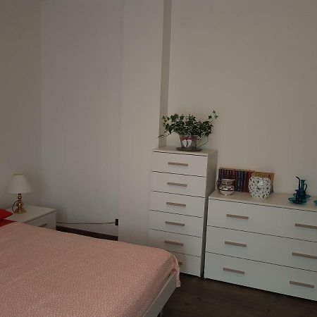 In Centro A Saint Vincent Appartement Buitenkant foto